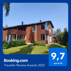 Lakeside Retreat near the University, with 2 free parking spots, Oulu